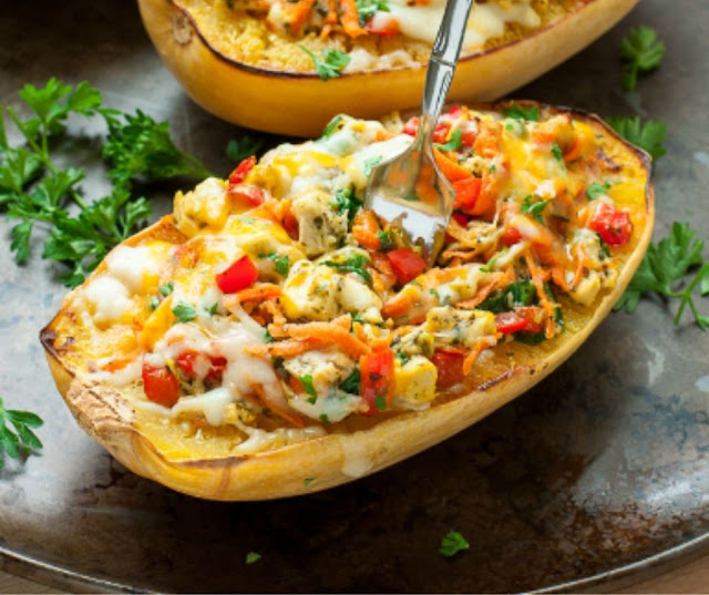 Cheesy Pesto Chicken And Veggie Stuffed Spaghetti Squash Cheesy Pesto Chicken And Veggie Stuffed Spaghetti Squash
