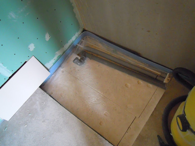 Keller Bad aussparung für Dusche