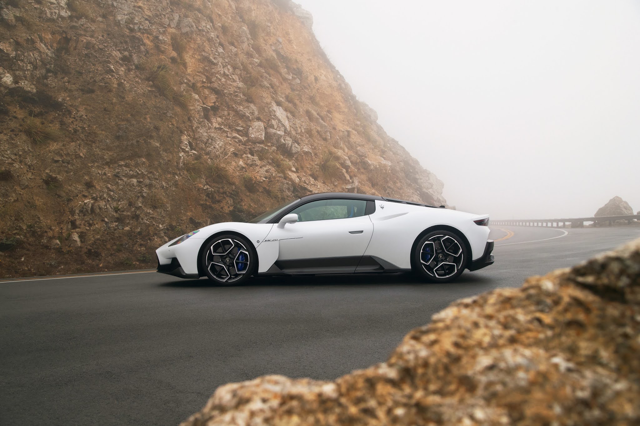 Maserati MC20 Dazzles on Pebble Beach Concept Lawn as Monterey Car Week Returns for 2021