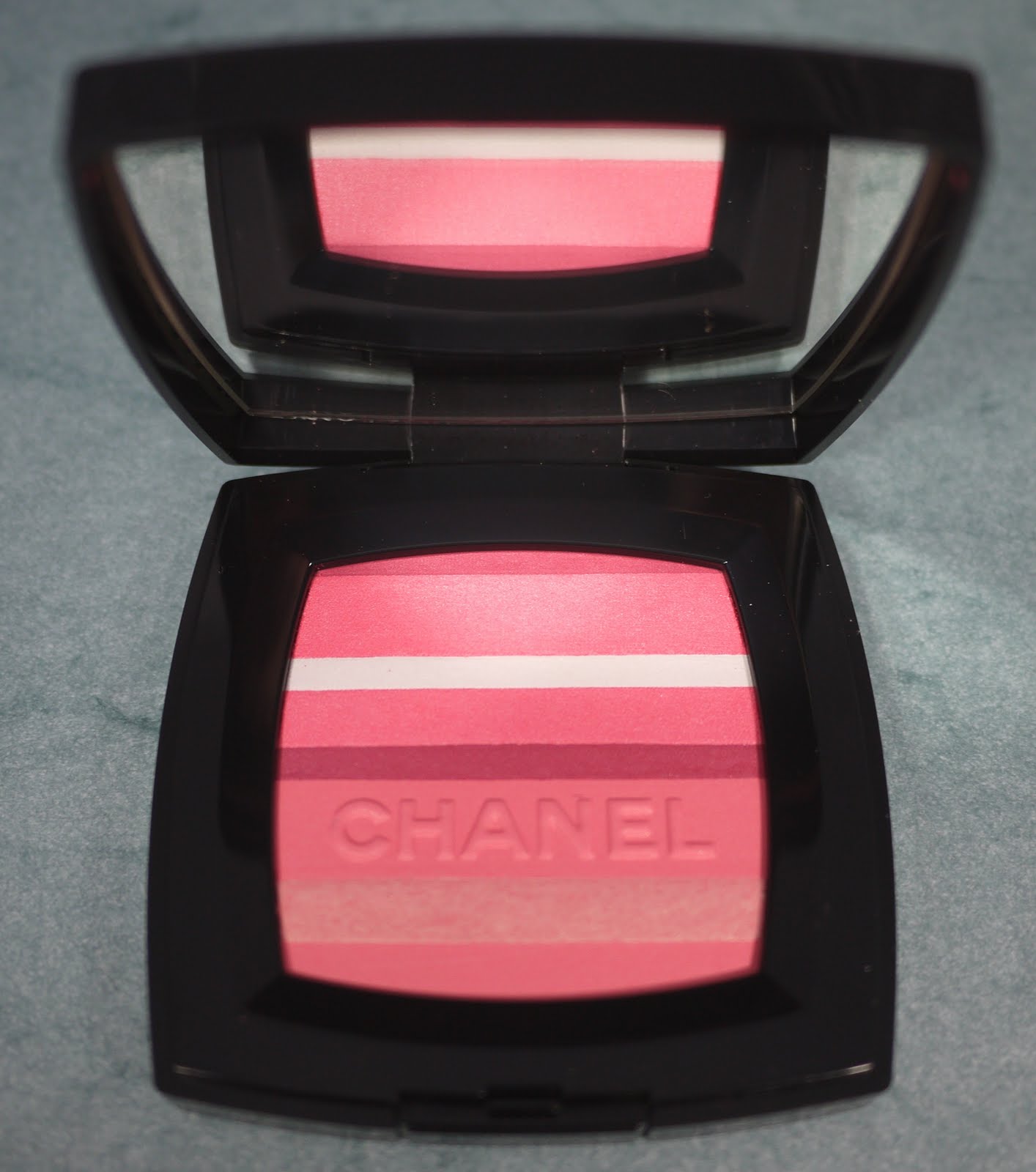 Best Things in Beauty Chanel Blush Horizon de Chanel Soft Glow Blush