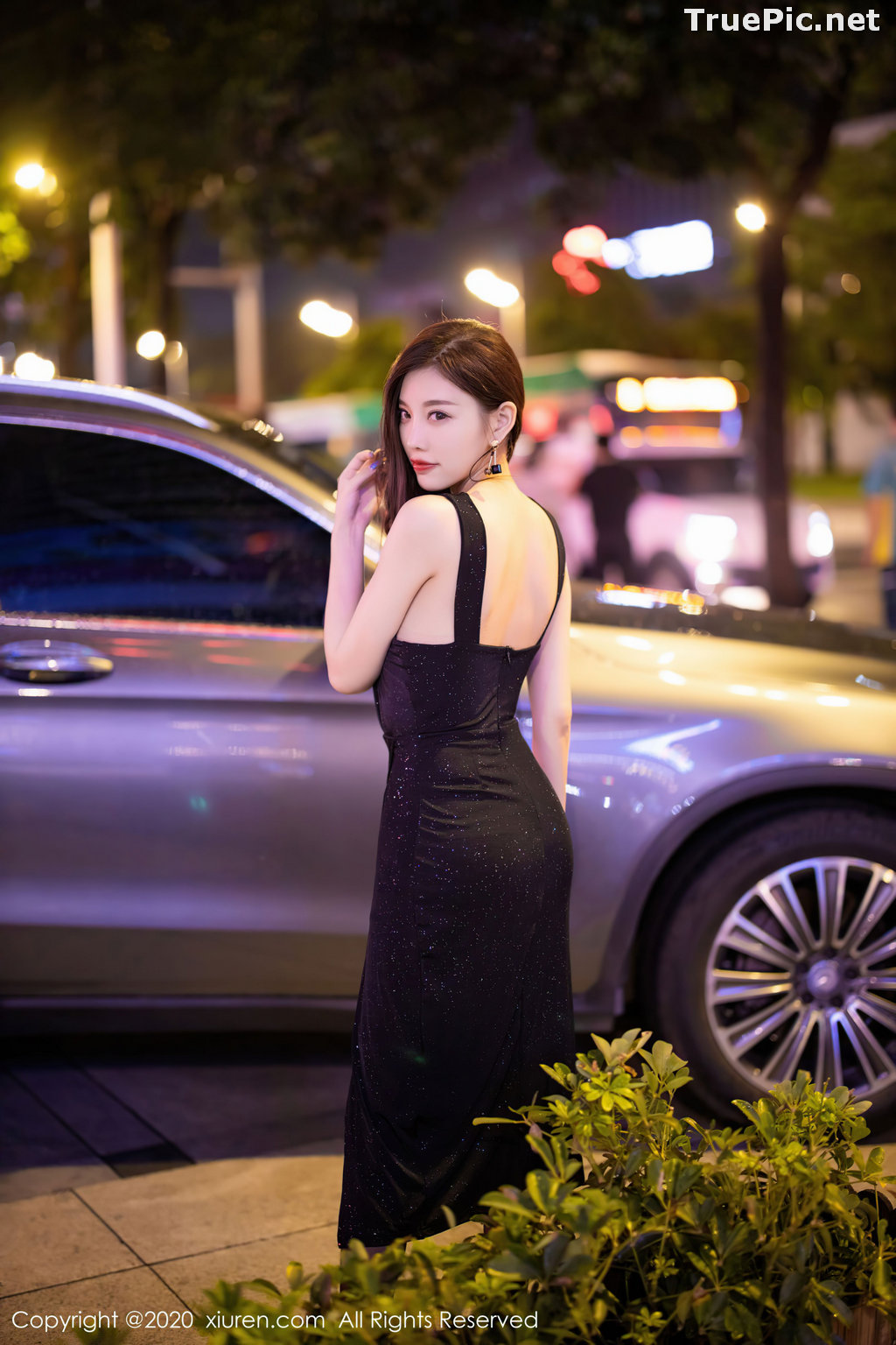 Image XIUREN No.2616 - Chinese Model - Yang Chen Chen (杨晨晨sugar) - Sexy Dark Lady - TruePic.net - Picture-53