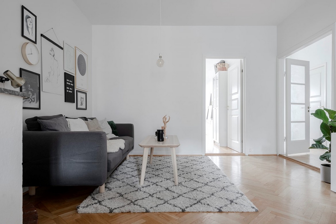 CLAIRE, NETTE ET PRÉCISE