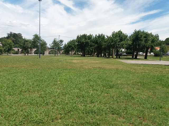 Choupal do Largo de Côrro