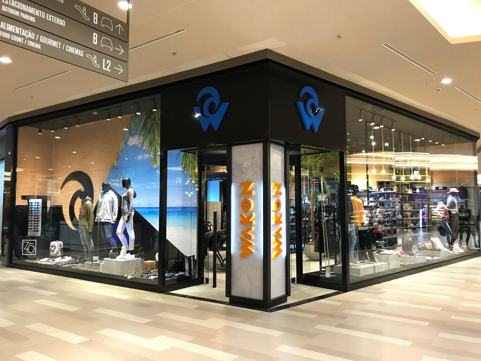 loja de roupa de surf