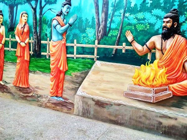 Ramayana Chapter 16- Rama  was attacked by Viradh