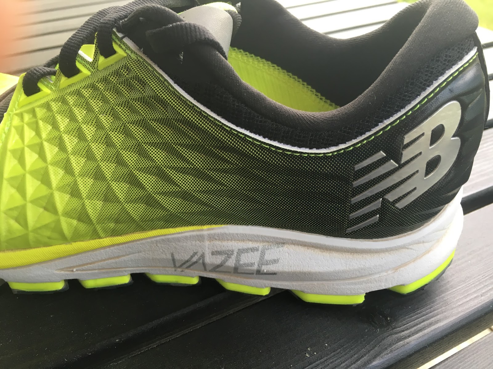 Ártico granero Excelente Road Trail Run: Review-New Balance Vazee 2090. Well Tuned "Sport Mode"  Driving