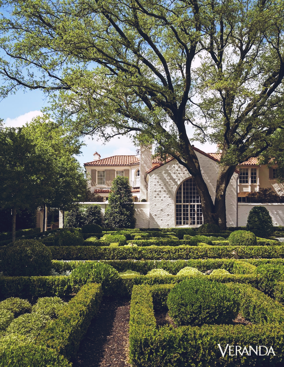 Design Inspiration : A Spanish Colonial in Dallas, Texas Designed by Cathy Kincaid