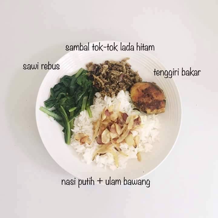 Makanan untuk orang berpantang