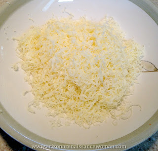 Shredded White Cheddar Cheese for Buffalo Turkey Tacos