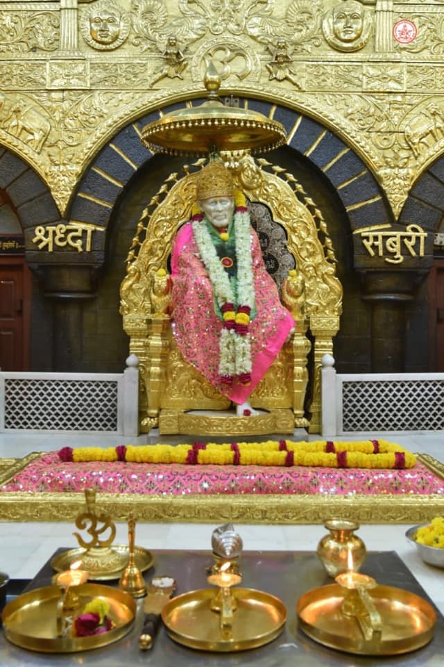 साई बाबा आरती Sai Baba Aarti Hindi Lyrics