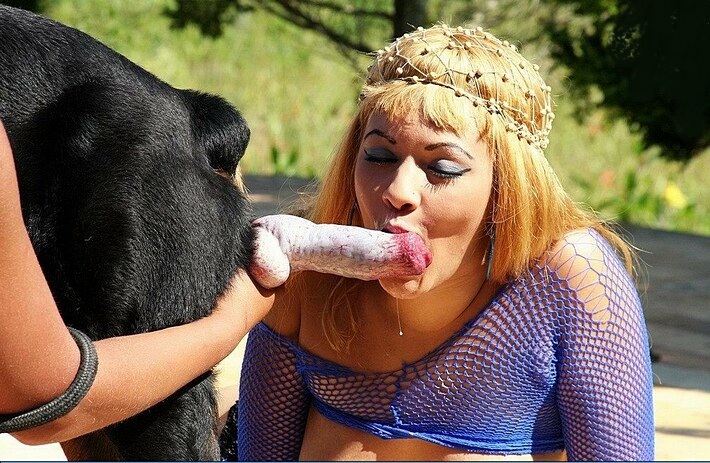 Zoo Animal Nude Photos, Real Animal Sex Usa Vigina Girls Open Har Pussy Fuc...