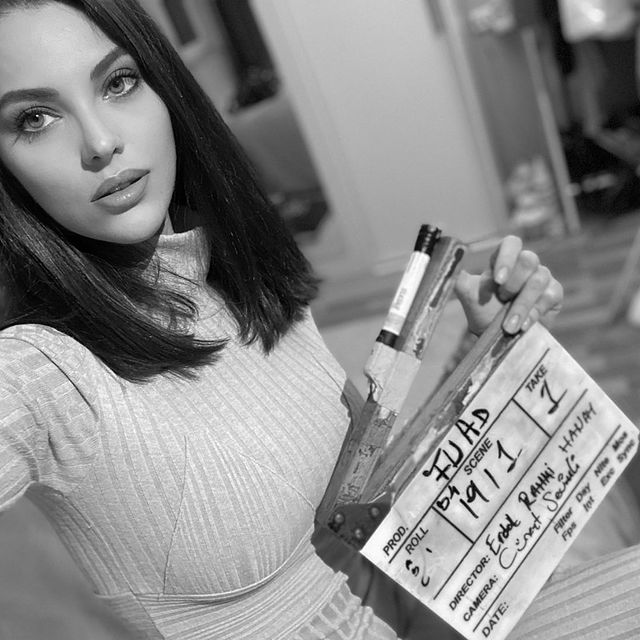 Kağıt Ev Dizisi Azra Tuvana Türkay İnstagram Fotoğrafları ve İnstagram