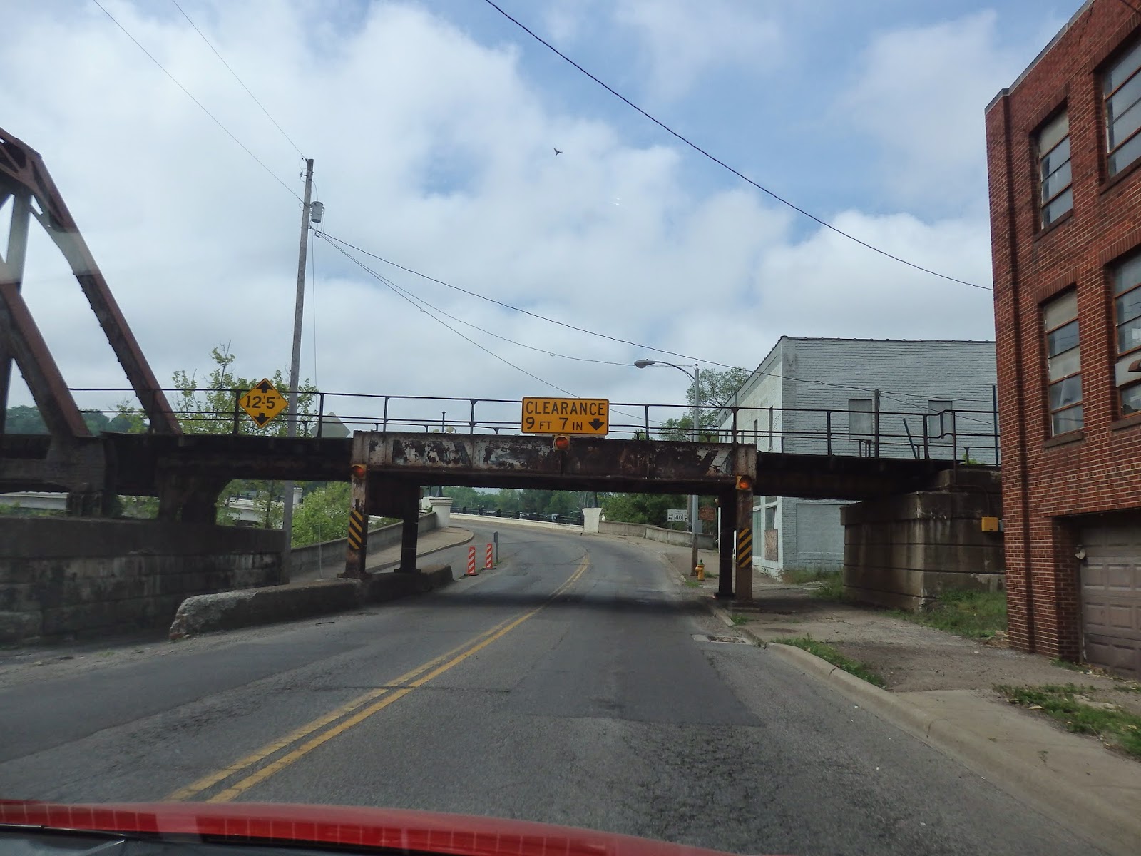 2 On the Road Zanesville, Ohio