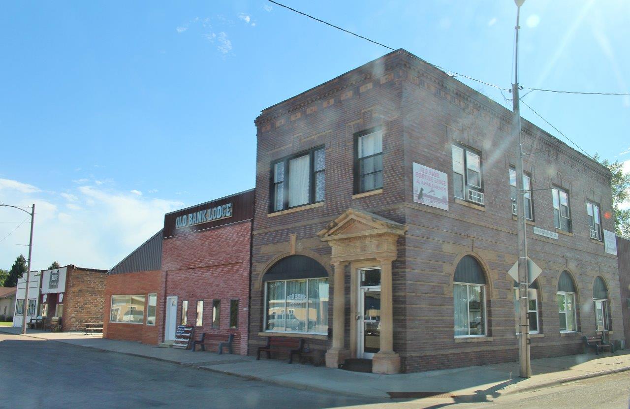 Sarah Lynn's Nature's Splendor Photos from Tulare, South Dakota, to Leola, South Dakota
