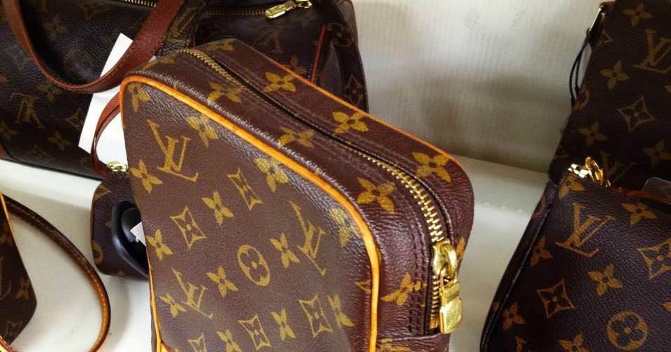 ORIGINAL JAPAN PRELOVED & NEW ITEM FOR SALE: ORIGINAL LOUIS VUITTON SLING BAG - PRELOVED RM800.00