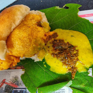 Famous Vada Pav In Thane