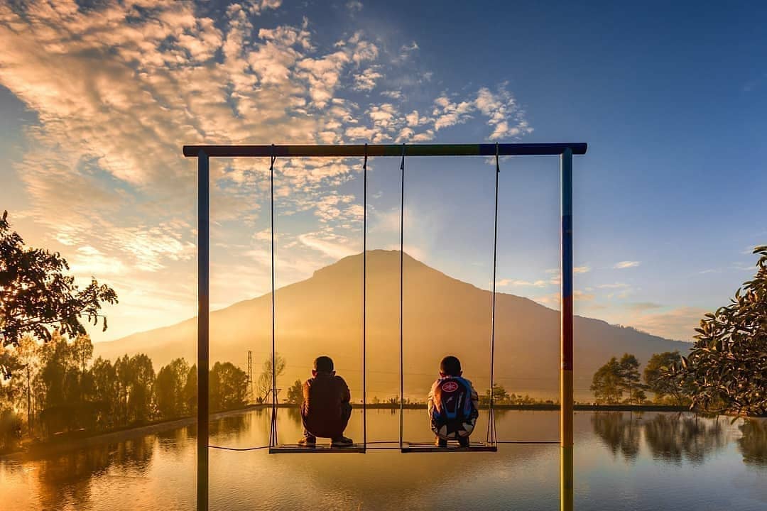 Embung Kledung Wisata Alam Temanggung Dengan View Serasa Di Jepang
