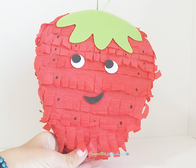 Mini Piñata de Fresa
