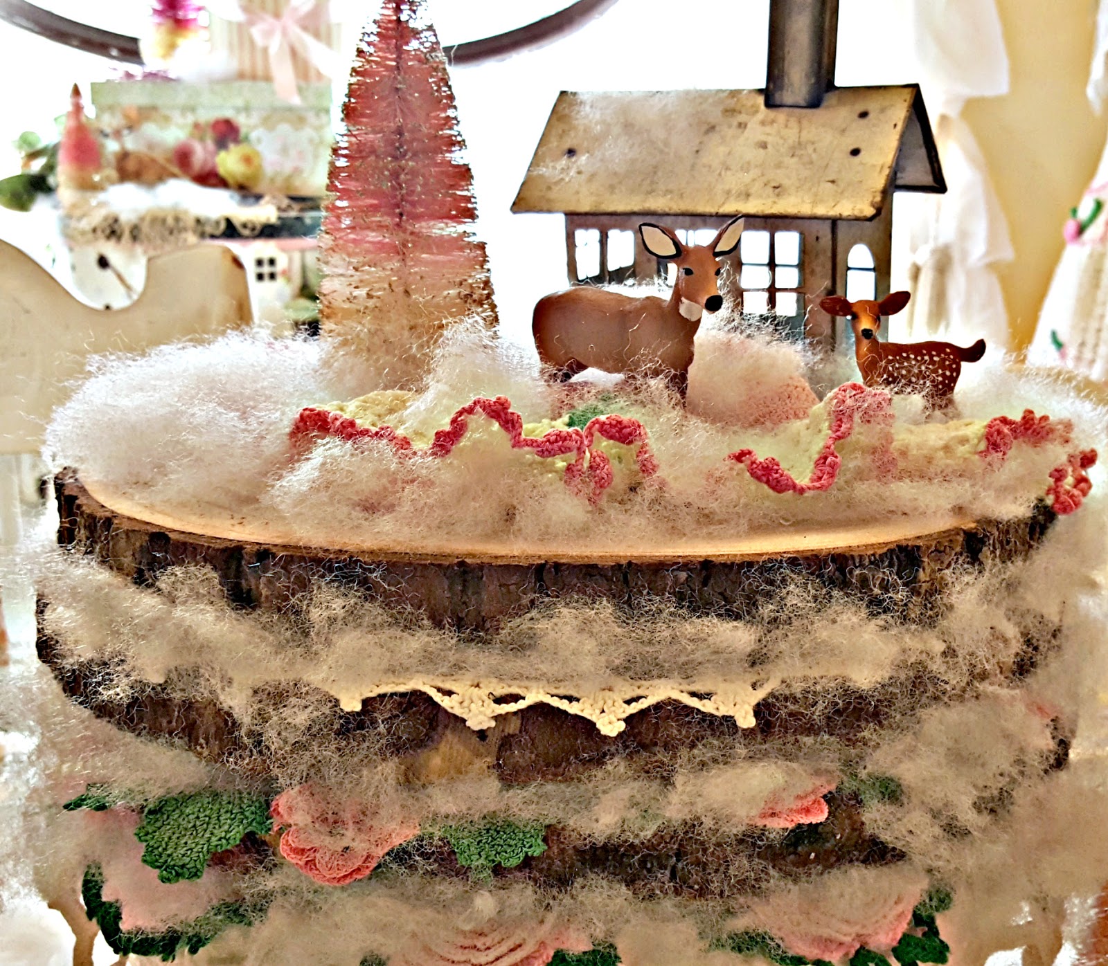 Penny's Vintage Home Wood Slice Christmas Cake