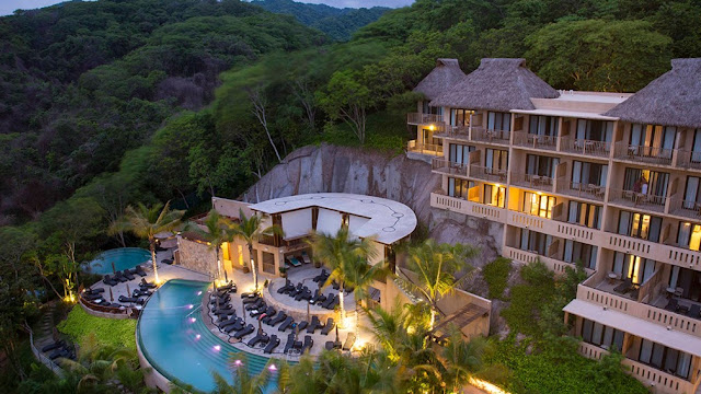 Peacefully perched atop the lush hills of Banderas Bay near Puerto Vallarta, Mexico, Matlali Resort & Spa All Inclusive merges luxury, enchanting natural beauty and a unique sense of adventure – perfect for families, as well as couples seeking a romantic getaway.
