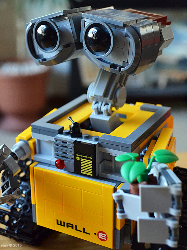 yaniism lego walle