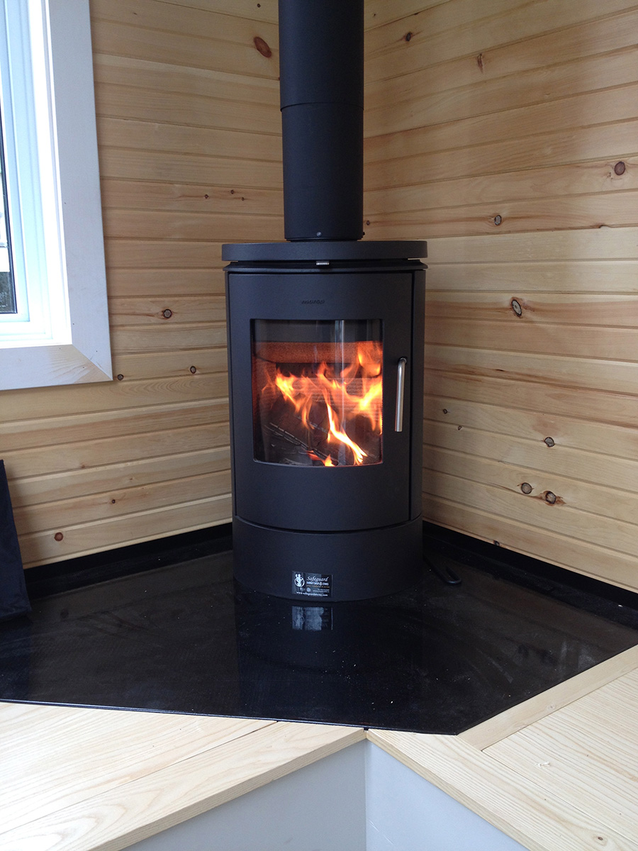 TINY HOUSE TOWN: The Harmony House From Full Moon Tiny Shelters