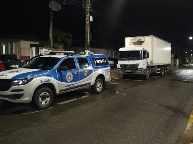 Polícia Militar recupera carga roubada de carne bovina em Santo Amaro