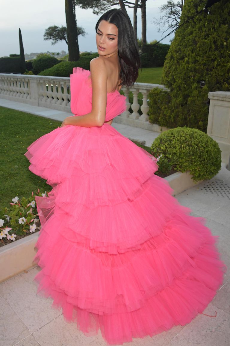 Kendall, Pretty in Pink - Stylish Starlets