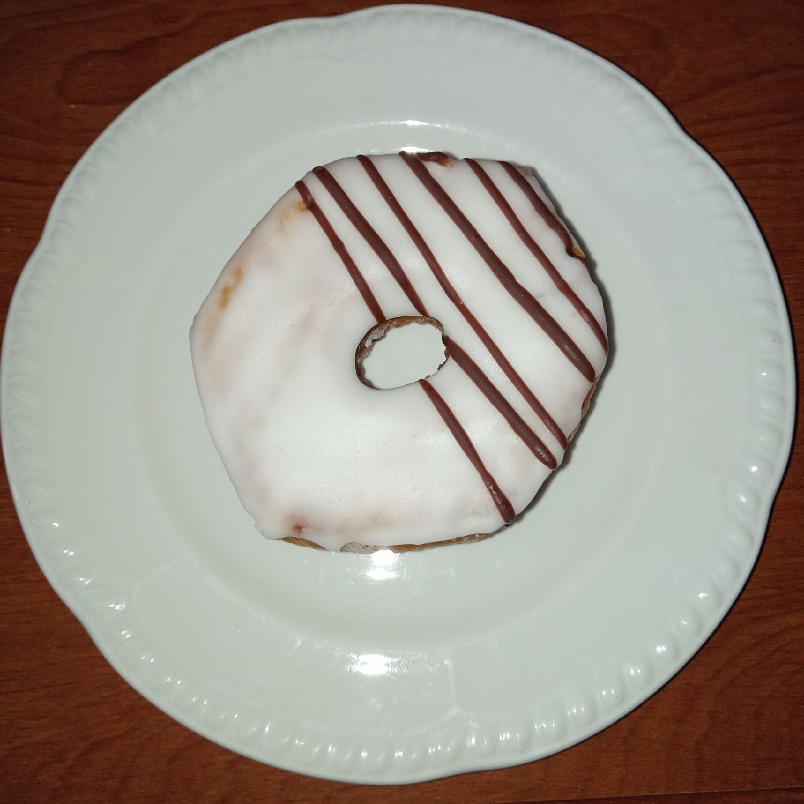 Supersupergirl's Food Reviews Marks Spencers milk and cookies yumnut