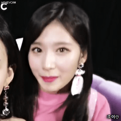 180412 엠카운트다운 트와이스 사랑둥이 사나.gif | 인스티즈