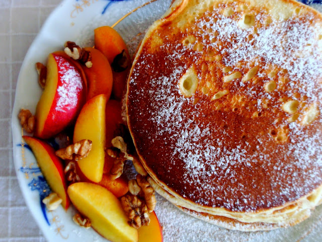 {Vanilla Pancakes} - Clatite americane cu vanilie