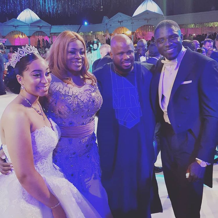 Sinach and husband, Pastor Joe Egbu pose with the couple Mr and Mrs ...