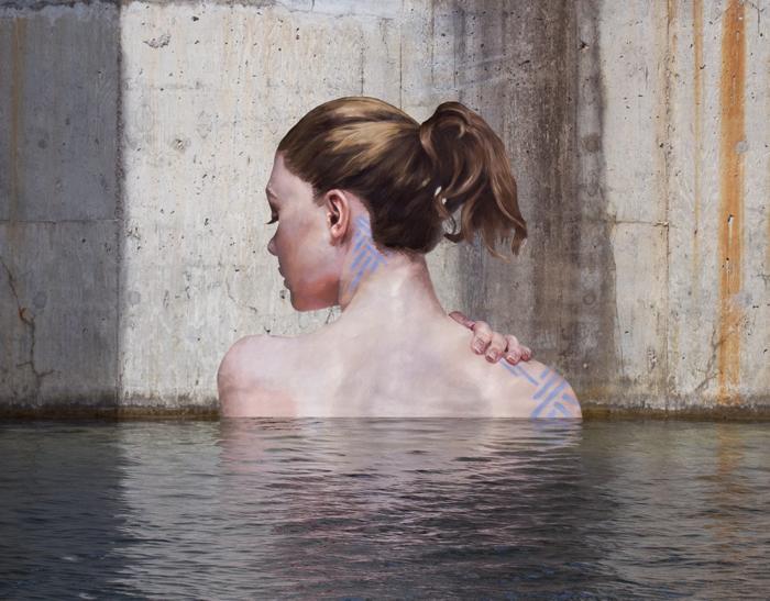 Artist Paints Murals of Women While Floating on a Surfboard Artist Paints Murals of Women While Floating on a Surfboard
