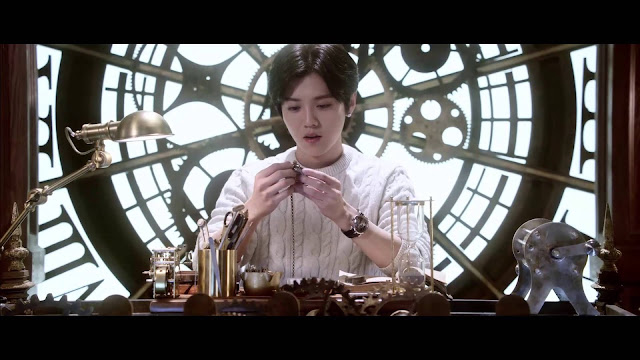 Luhan ciptakan mesin waktu demi kekasih di MV Promises