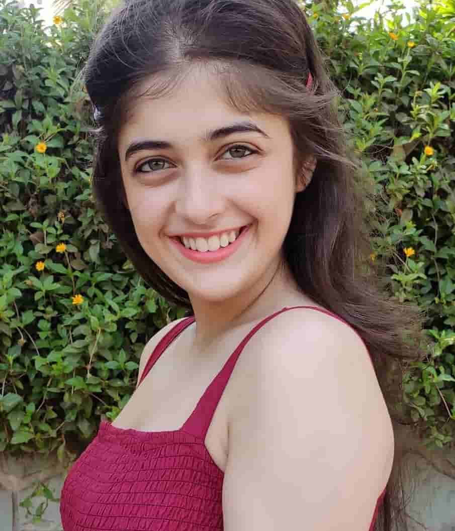 Urvi Singh Biography Age Height Boyfriend Bf And More