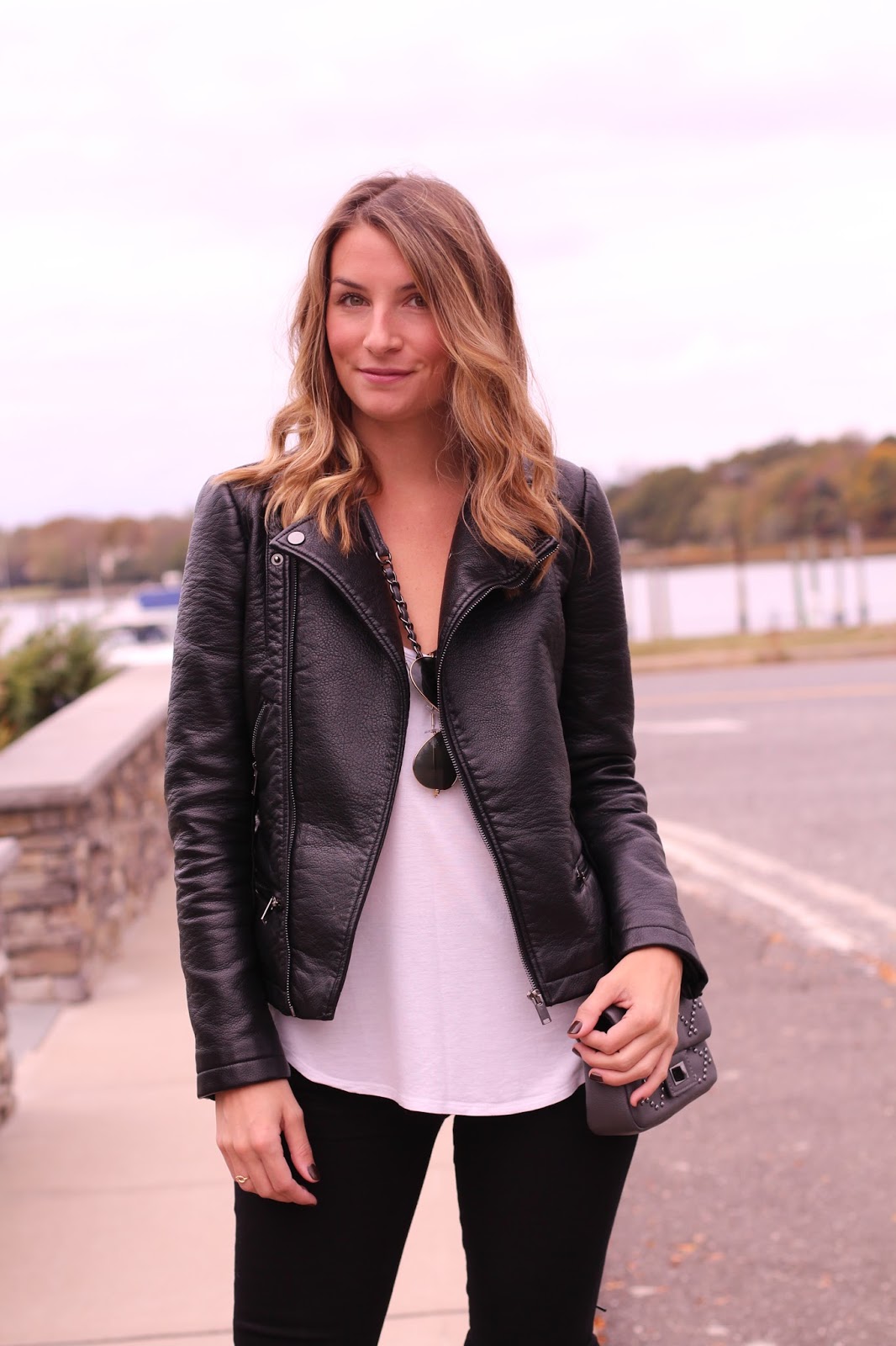 The Twin Crowd LEATHER WEATHER