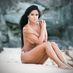 Michelle Lewin Para La Revista Playboy Venezuela Foto 3