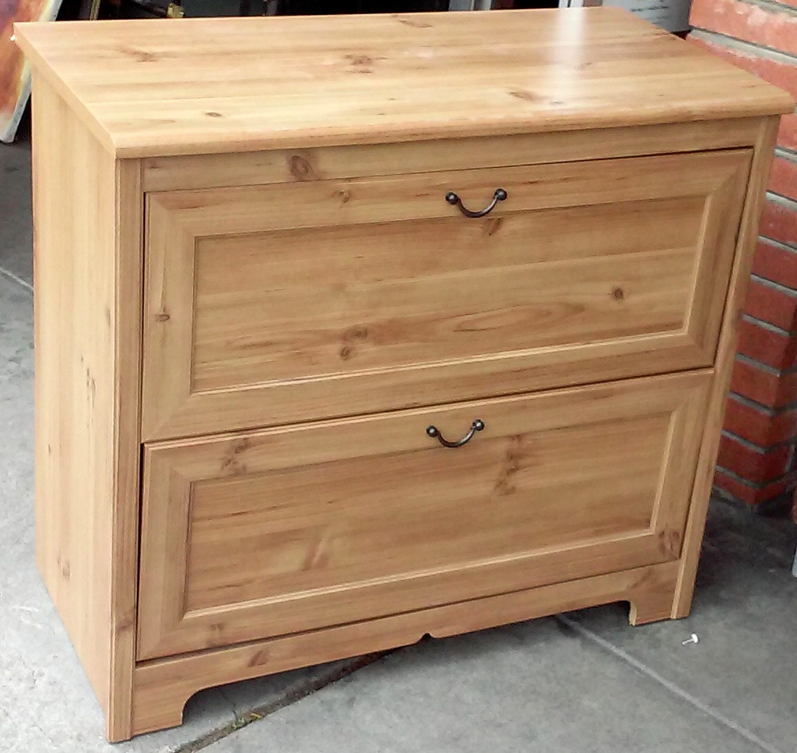 Uhuru Furniture Collectibles Sold Ikea Aspelund Chest 40