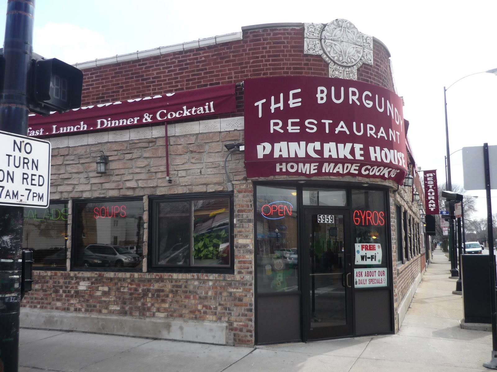Smokin' Chokin' and Chowing with the King Corned Beef Hash Crawl