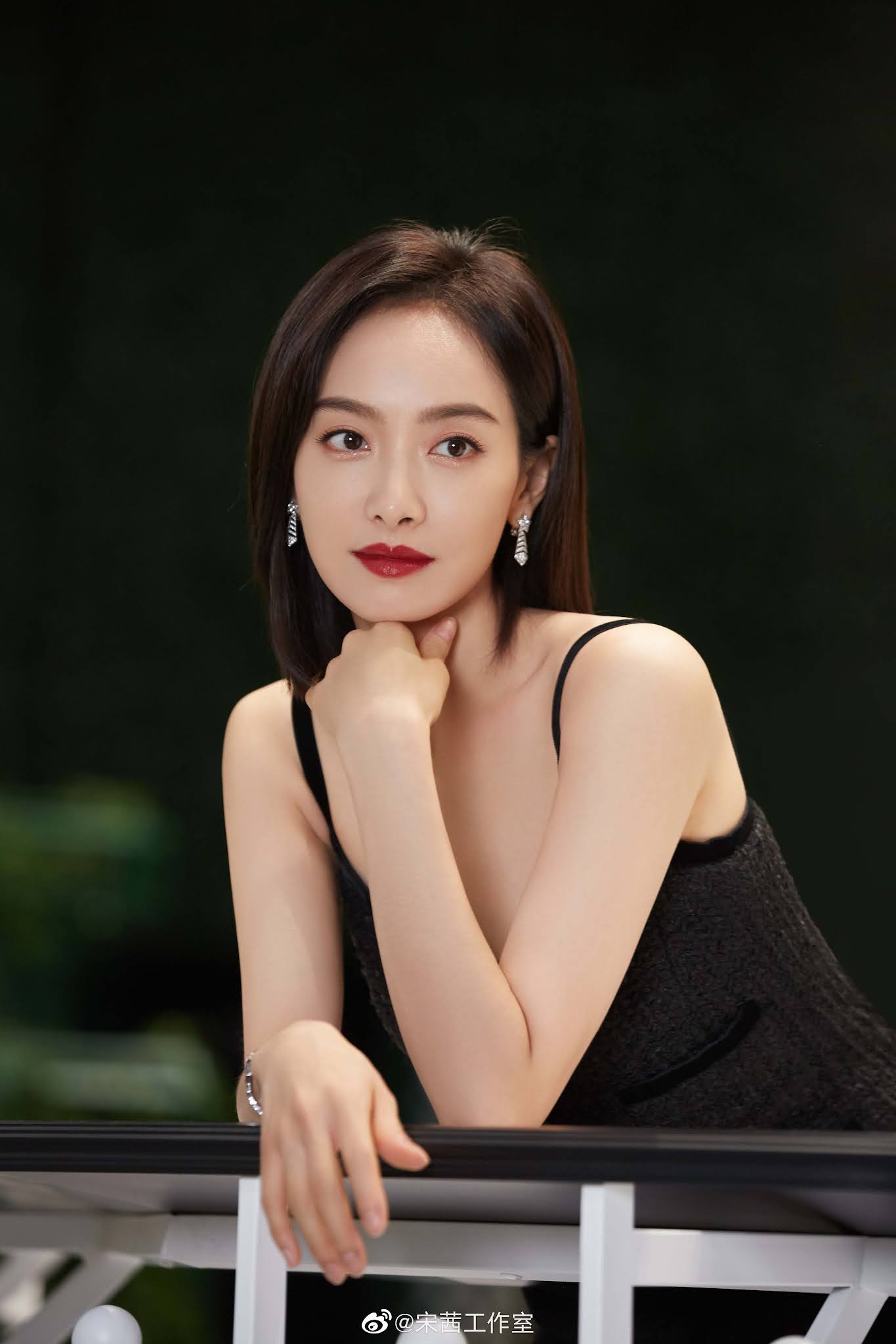 China Entertainment News: Song Qian at brand event