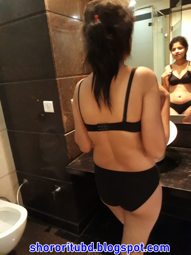 Sch0l Grel Bra Sex - Fan Submission- Punjabi Girl Bra Panty Hot Selfies Photos In ...