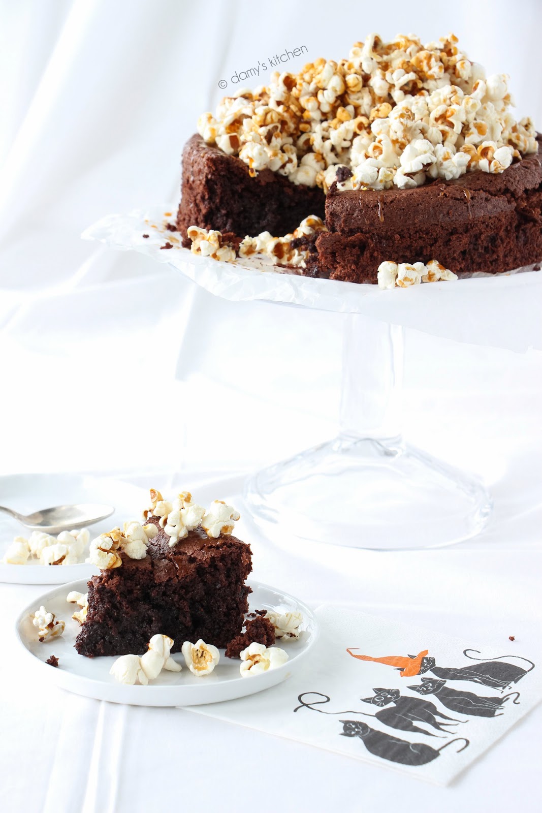 POPCORN�LU UNSUZ ÇİKOLATALI KEK Damy�s Kitchen