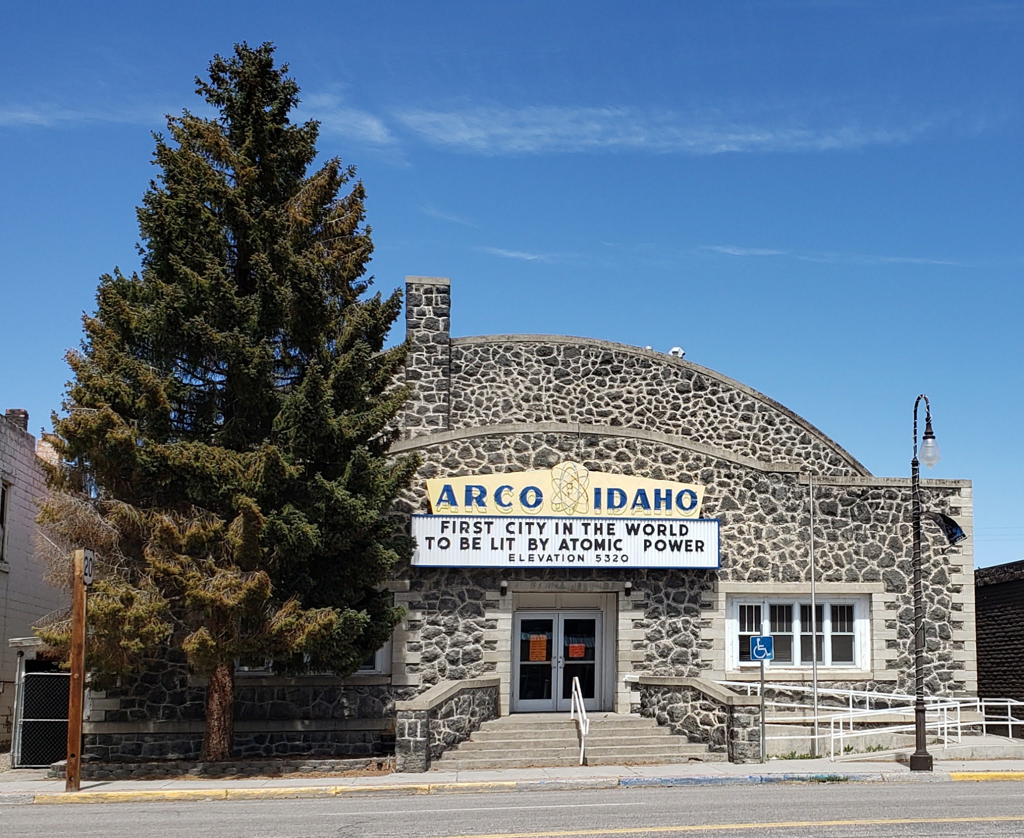 WHERE ARE THE DIXONS TODAY? Travelling Days to Arco, ID