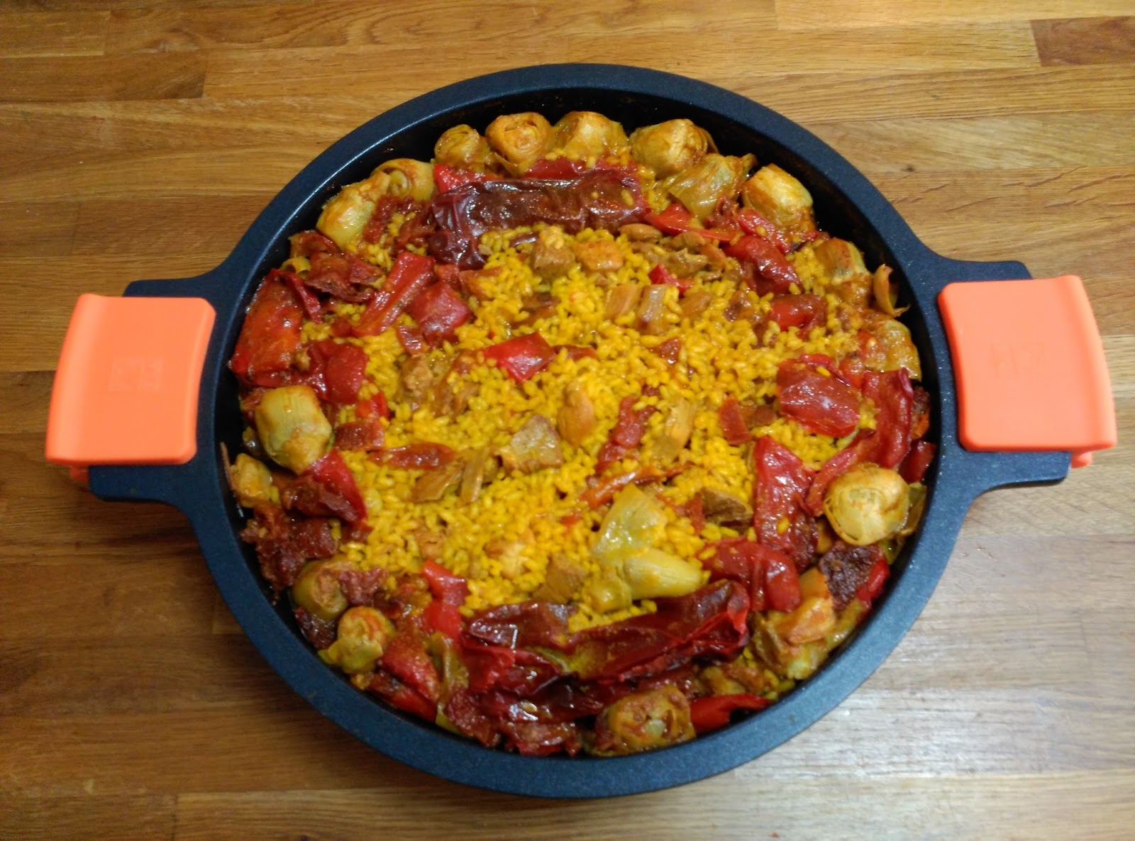 Paella de carne