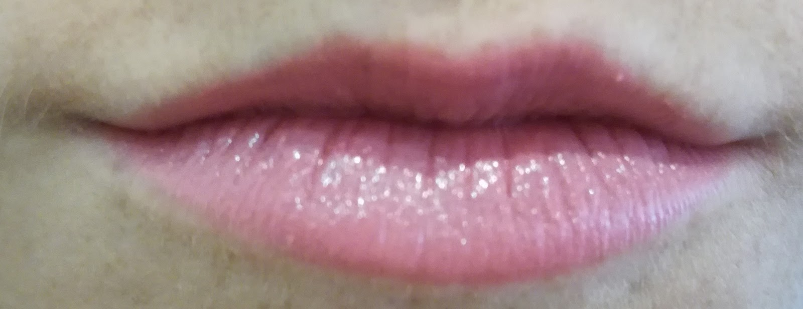 AVON-SHINE-BURST-GLOSS-STICKS-swatch-rose AVON-SHINE-BURST-GLOSS-STICKS-swatch-rose