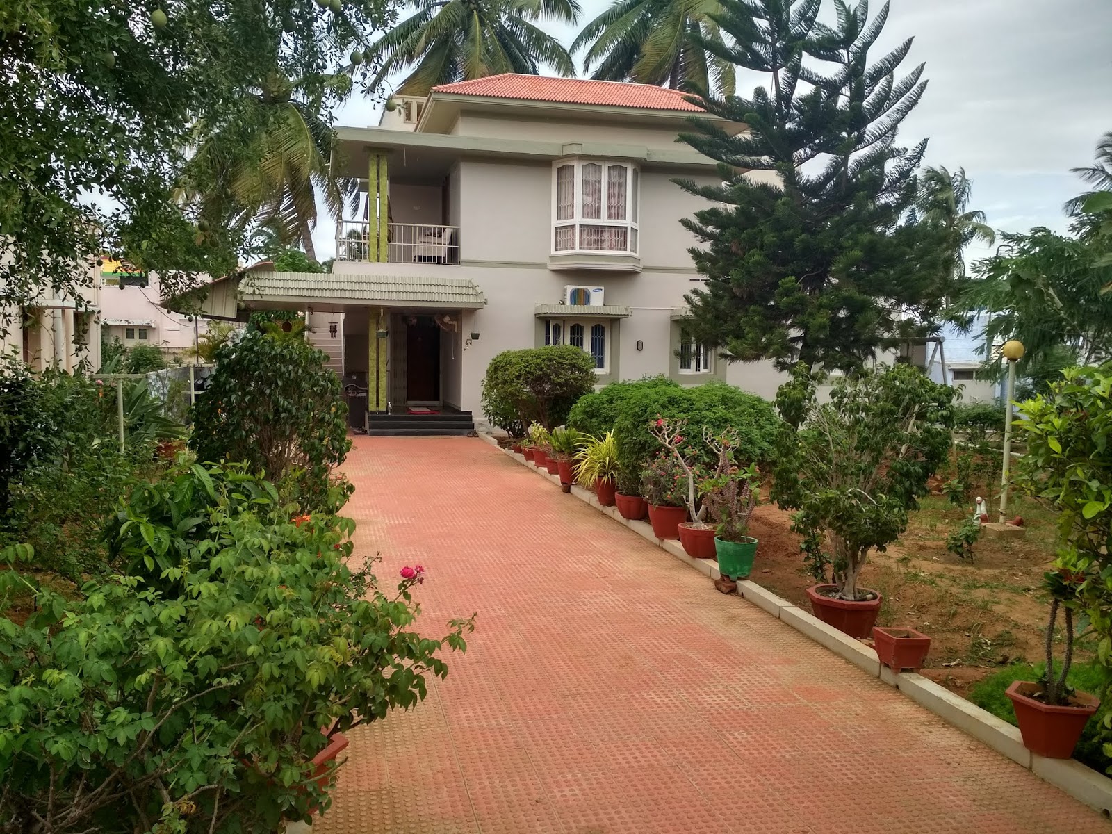 Temple, Travel and Sport SVPB Udumalpet Soundararajan