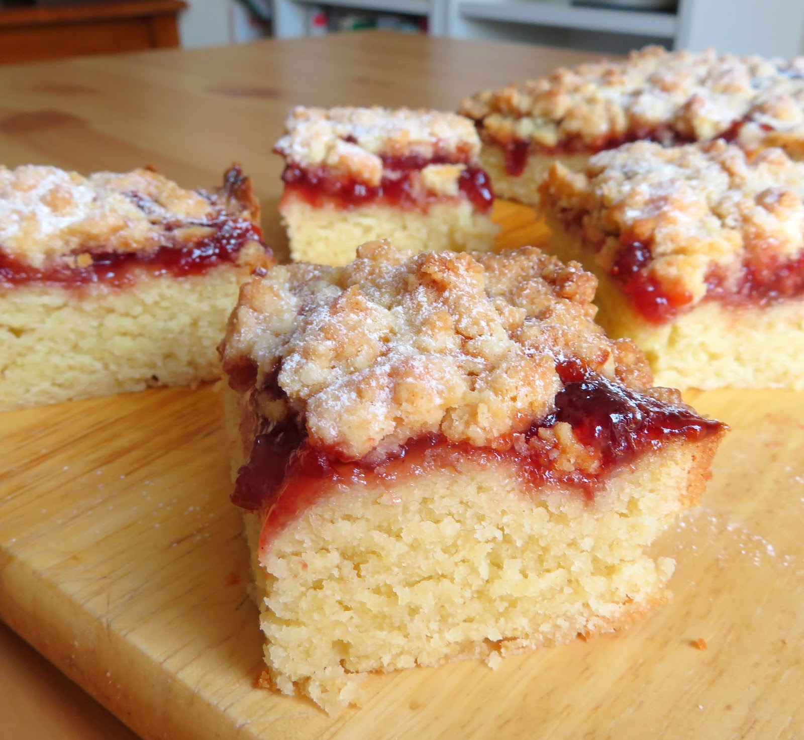 Small Batch Jam Crumble Bars The English Kitchen
