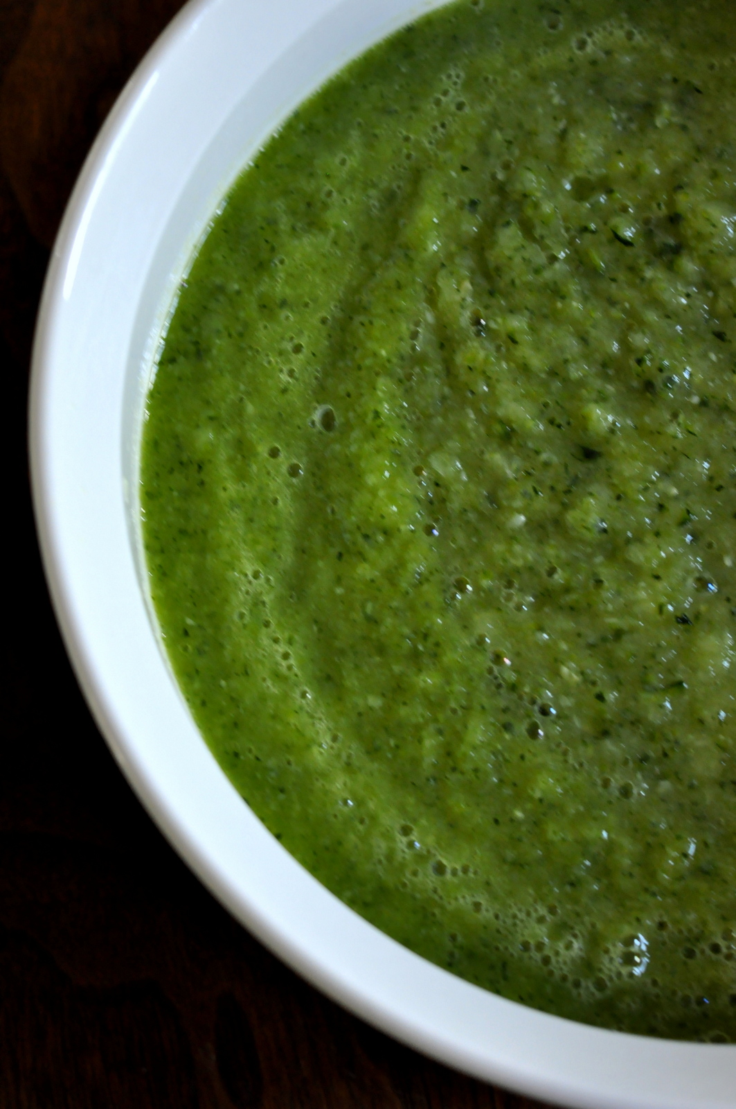 How To Make and Freeze Homemade Baby Food {Zucchini Purée}