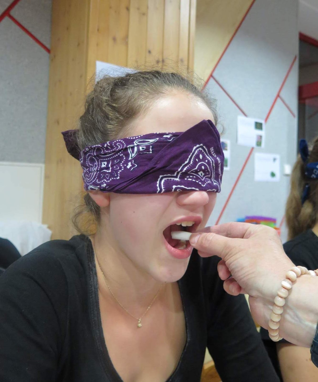 Spiele mit verbundenen Augen