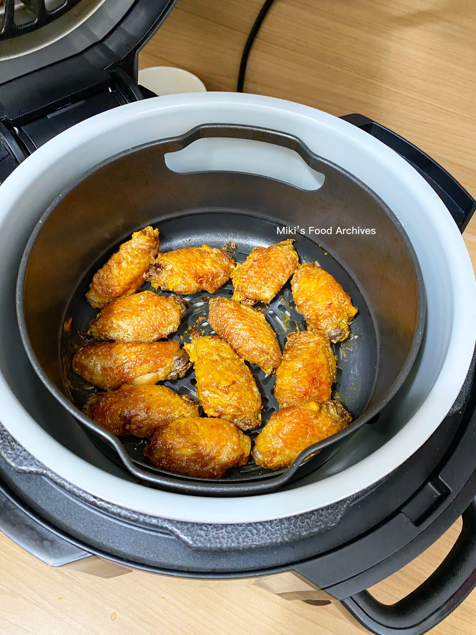 Miki's Food Archives Air Fried Curry Chicken Wings 咖喱粉炸鸡翼【免油炸 Ninja Foodi Recipe】